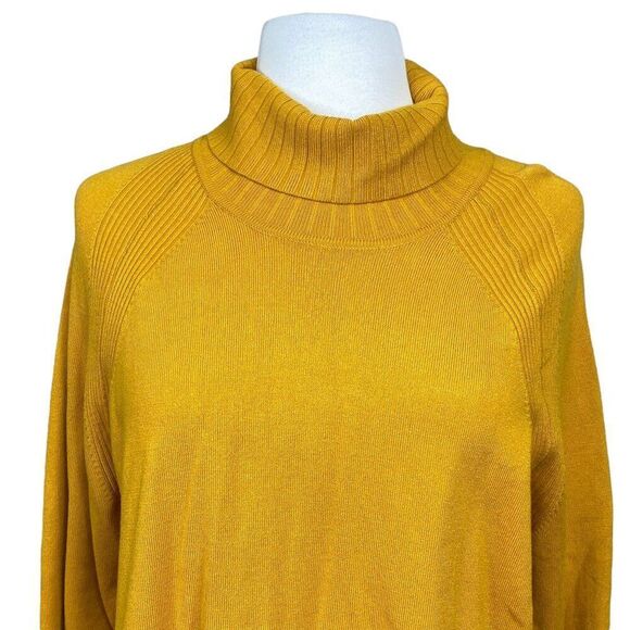 Tribal Yellow Sweater Size XL New WIth Tags - Picture 4 of 6